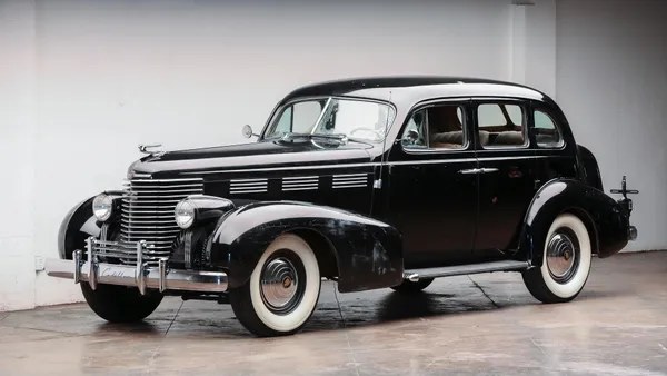 Cadillac Fleetwood Series 60 Special